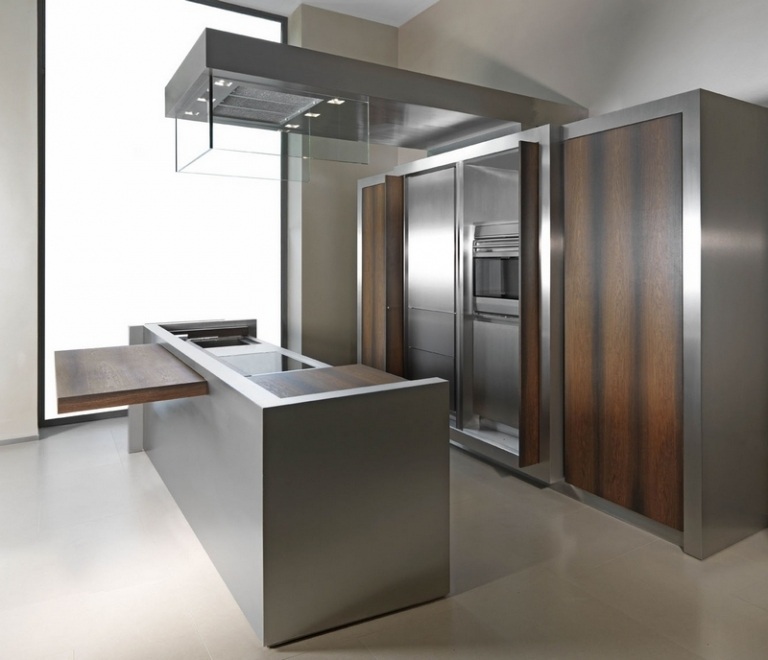 cuisine-gris-bois-inox-design-minimaliste-hotte-aspirante-décorative