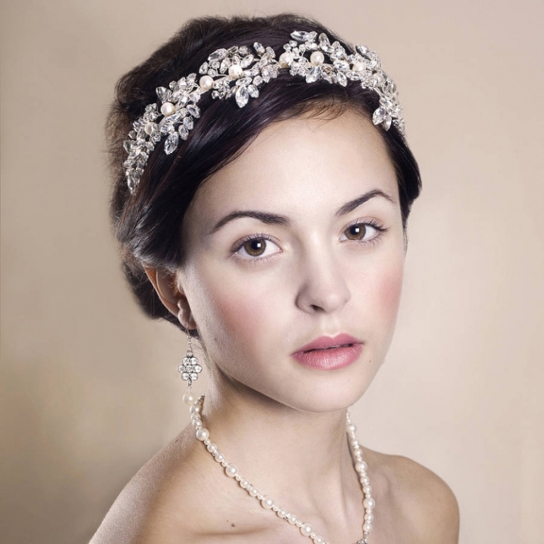 diadème-mariage-artisanal-perles-artificielles-strass-marquise
