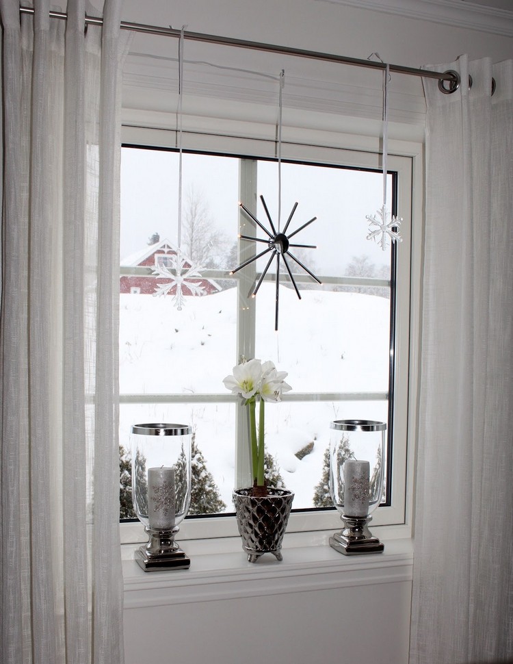 déco-Noël-faire-soi-même-accrocher-fenêtre-flocons-neige