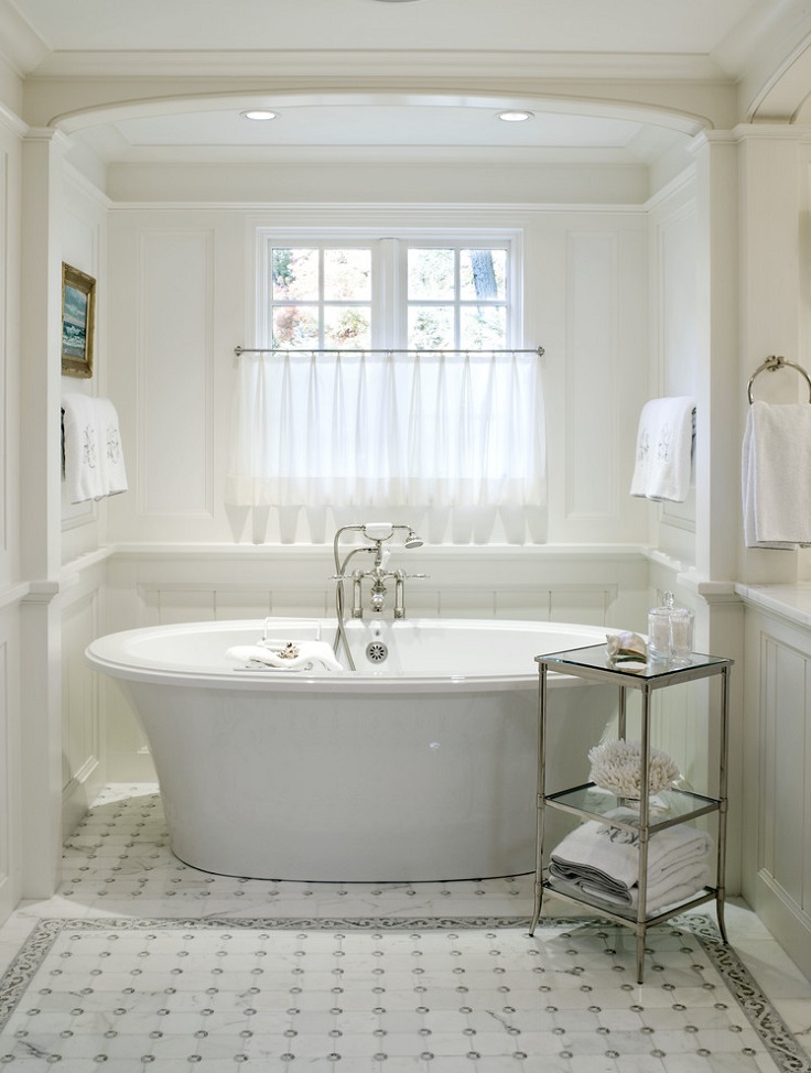 déco-salle-bain-romantique-complètement-blanche-carrelage-vintage