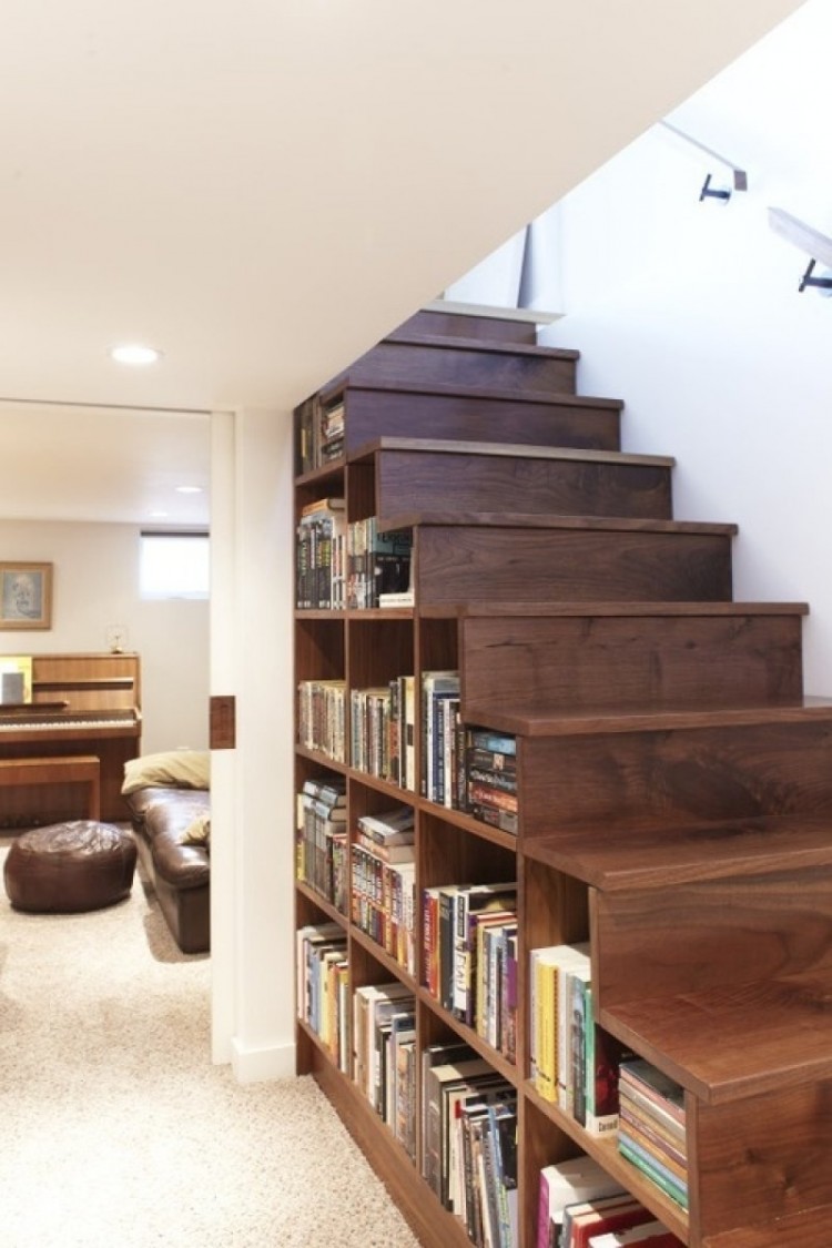 escalier bibliothèque bois-massif