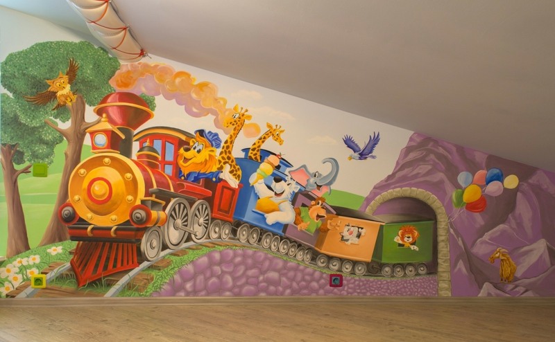 fresque-murale-chambre-enfant-locomotive-animaux-girafes-lion-elephant-ours fresque murale