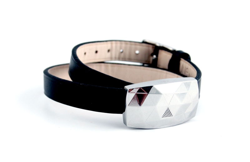 montres-connectées-bracelet-intelligent-design-noir