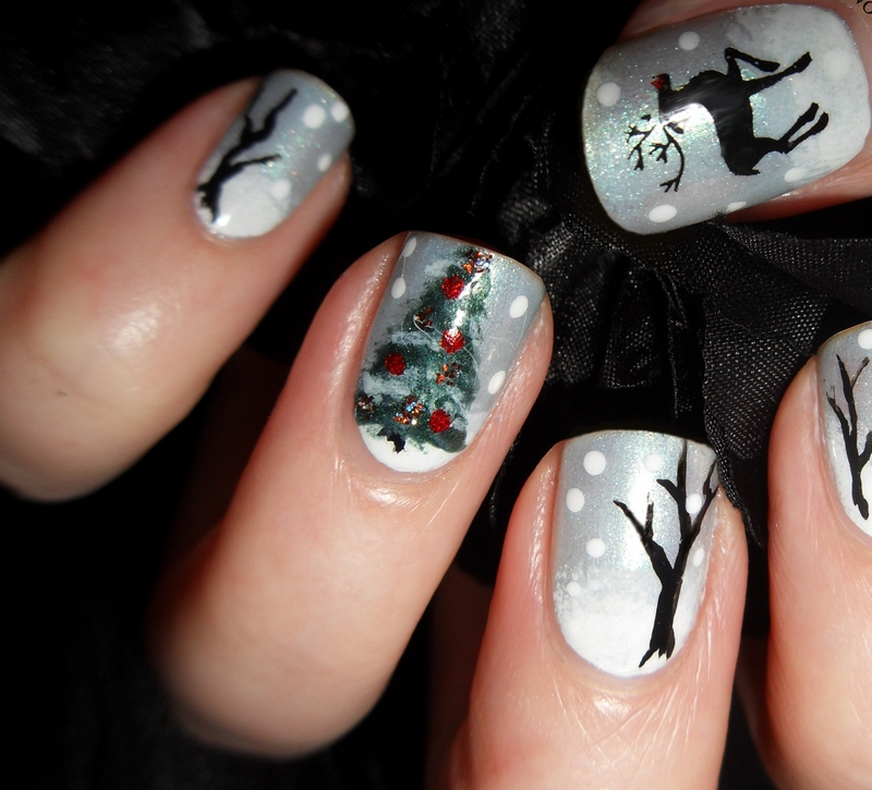 nail-art-Noel-ongles-courts-sapin-arbres-renne