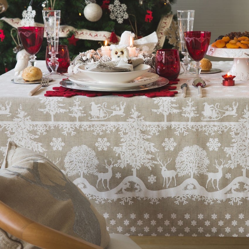 nappe-noel-zara-home-lin-motifs-cerfs-foret-blancs nappe de Noël