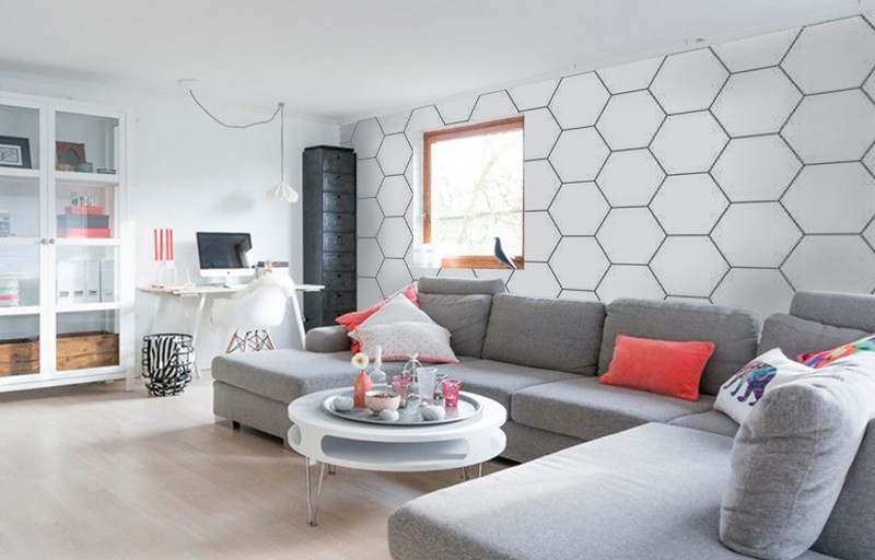 papier-peint-geometrique-hexagones-vides-salon-canape-gris-clair
