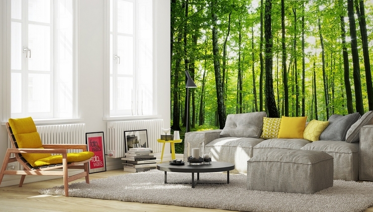 poster-mural-nature-forêt-salon-canapé-gris-accents-ocre