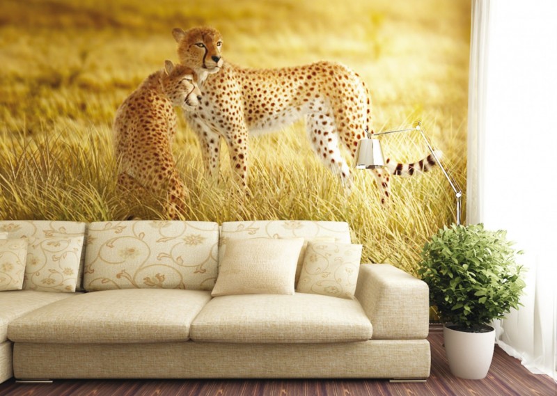 poster-mural-theme-afrique-guepards-salon-canape-beige poster mural
