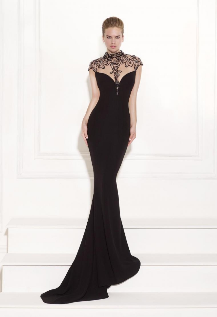 robe-nouvel-an-longue-modèle-sirène-noir-bustier-dentelle