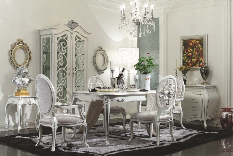 salle-manger-baroque-mobilier-bois-blanc-tapis-gris-bicolore