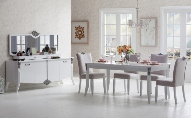 salle à manger baroque table-bois-laqué-blanc-commode-chaises-assorties