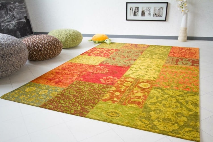 tapis-patchwork-exotique-couleurs-chaleuresuse-poufs-tricot