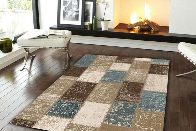 tapis-patchwork-vintage-effet-usé-carreaux-tons-naturels