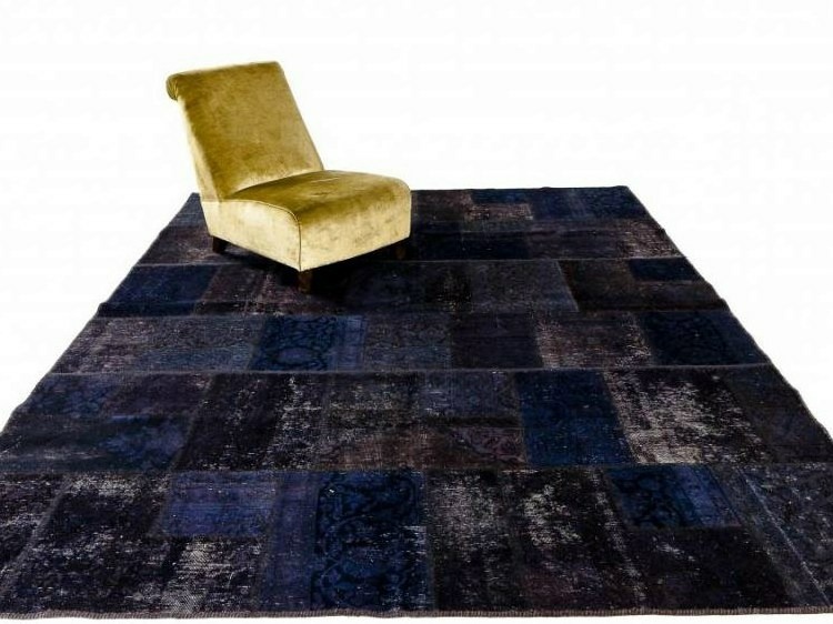 tapis-patchwork-vintage-effet-usé-couleur-bleu-nuit-Ebru