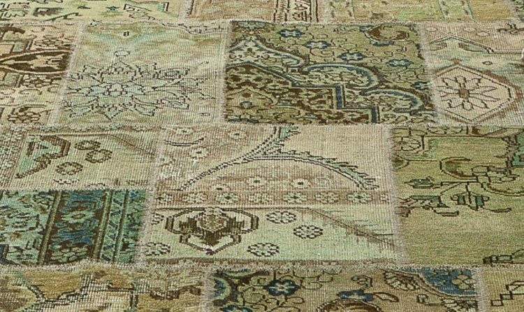 tapis-patchwork-vintage-tissé-main-nuances-vert-de-gris-beige-Ebru