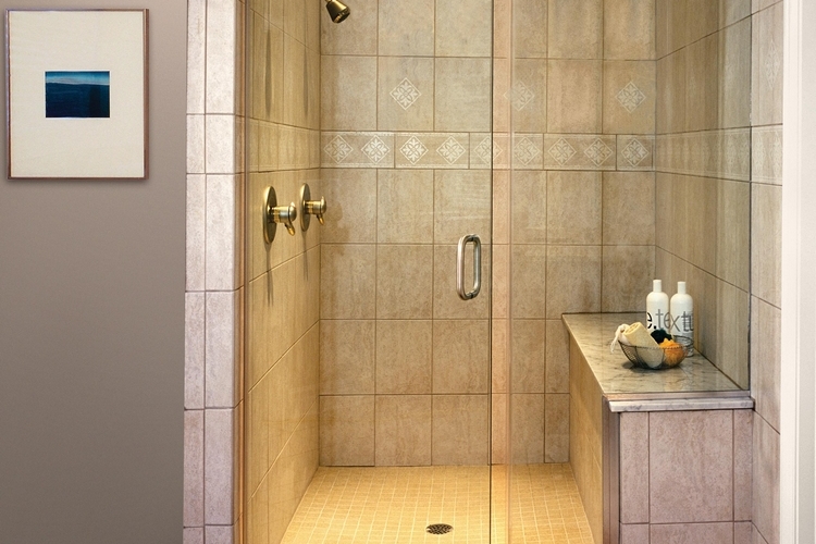 Banc salle de bain - un petit meuble avantageux et distingué