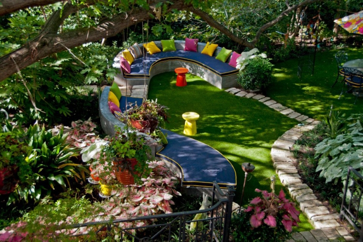 comment-aménager-son-jardin-moderne-coloré
