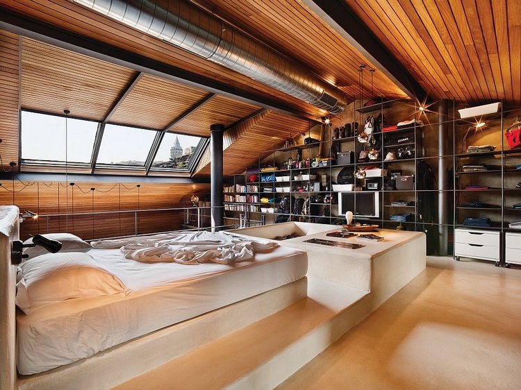 déco-style-industriel-chambre-lit-plate-forme-plafond-bois-conduites