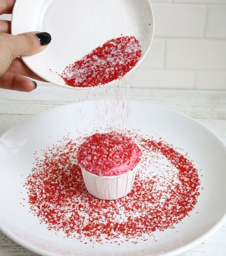 décoration cupcake –nouvel-an-saupoudrer-sucre-cristaux-colore
