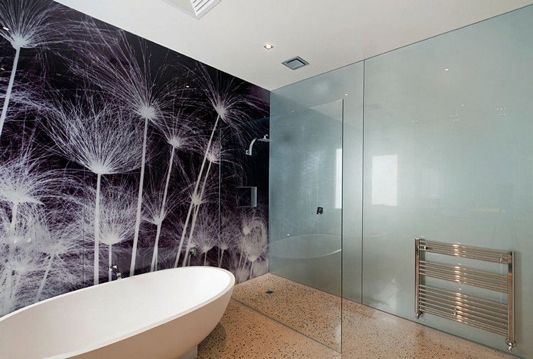 panneau décoratif mural –verre-salle-bains-noir-motif-pissenlits-blancs