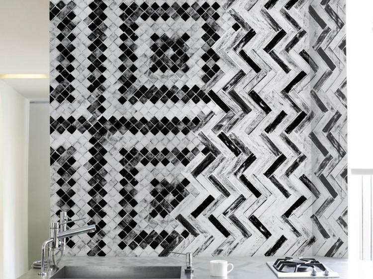 papier peint pour salle de bain -imitation-mosaique-noire-blanche