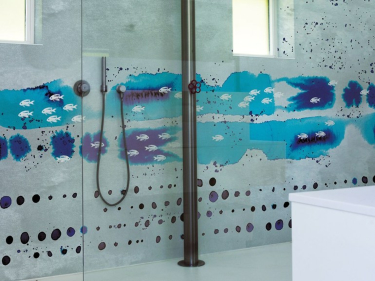 papier peint pour salle de bain -ocean-drops-aquarelle-motif-poissons-pois