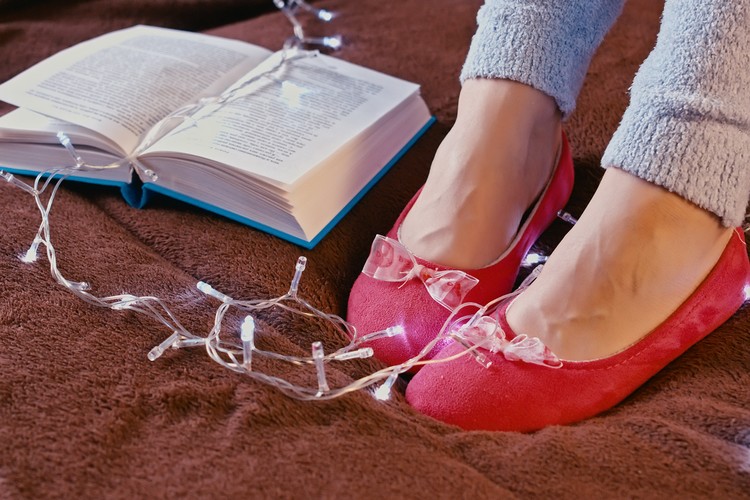 chaussons femme originaux-ballerines-rouges-noeuds
