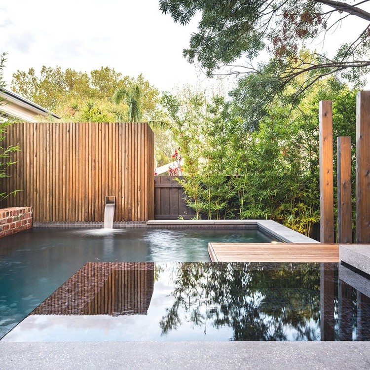 clôture bois moderne -terrasse-bambou-piscine-moderne