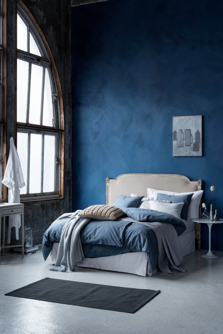 couleur de peinture pour chambre -bleu-pétrole-moderne
