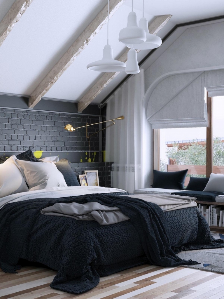 décoration-chambre-adulte-noir-blanc-plafond-pente-solives-apparentes