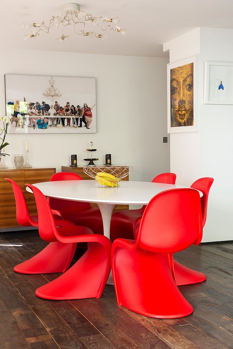 décoration-salle-manger-chaises-panton-acier-rouge