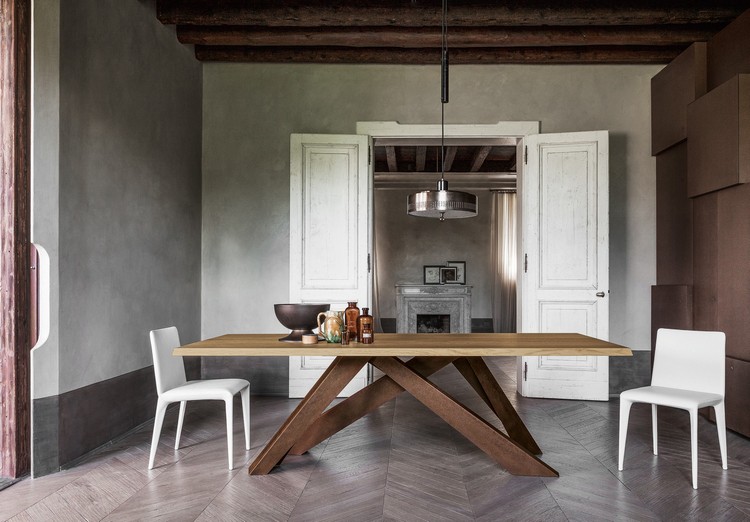 meuble design moderne-table-manger-bois-alain-gilles-big-table-bonaldo