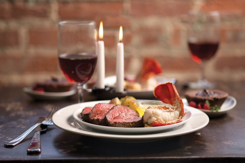 repas Saint Valentin facile steak crevette verre vin rouge