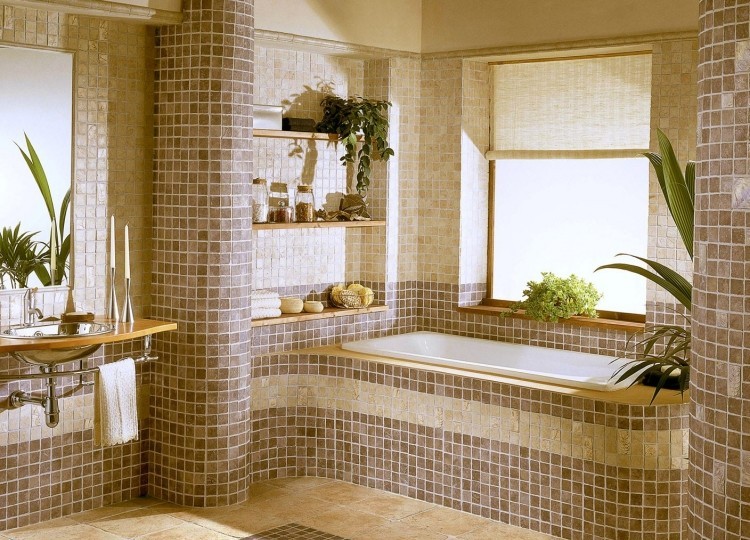 salle de bain mosaique beige-marron-parement-mural