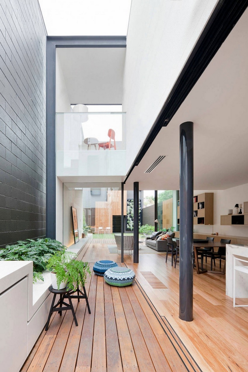 terrasse-moderne bois poufs extérieurs exotiques maison architecte