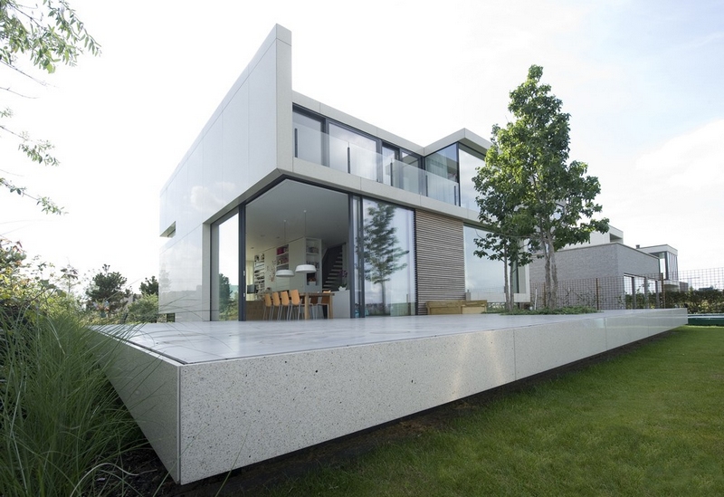 terrasse moderne surélevée pierre grise maison architecte Amsterdam