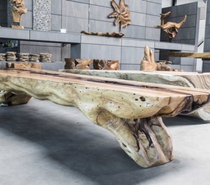 meubles en bois massif pétrifié- tables bancs sculptures bois silicifié authentique