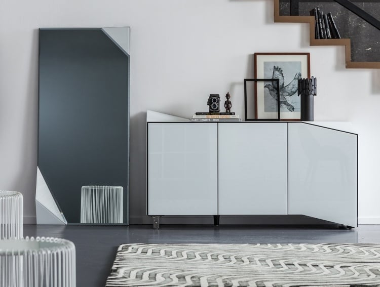 meubles salon design Kare Home- buffet blanc laqué forme originale