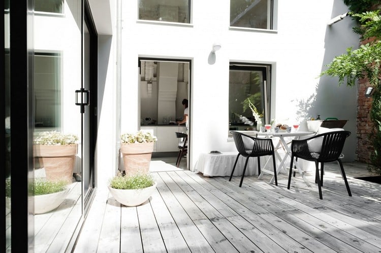 mobilier scandinave vintage -terrasse-pin-huile-blanchi