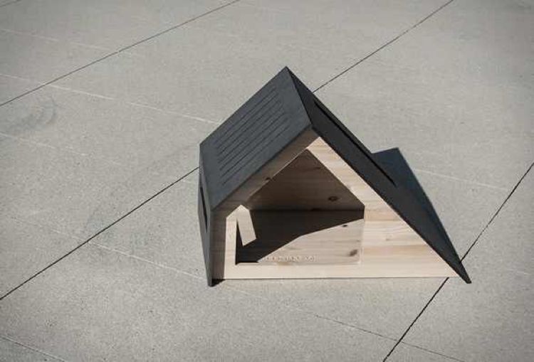 niche pour chien –design-classique-panneaux-mdf-toit-noir-DEAUVILLE