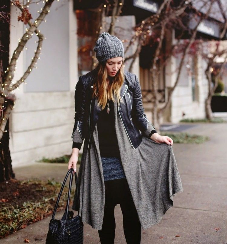 tendance de mode –superposition-vêtements-casual-veste-cuir-noire-gilet-long-gris-blouse-noire