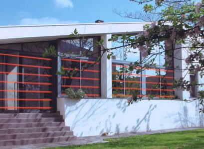 barrière infrarouge sans fil-faisceaux-infrarouge-jardin