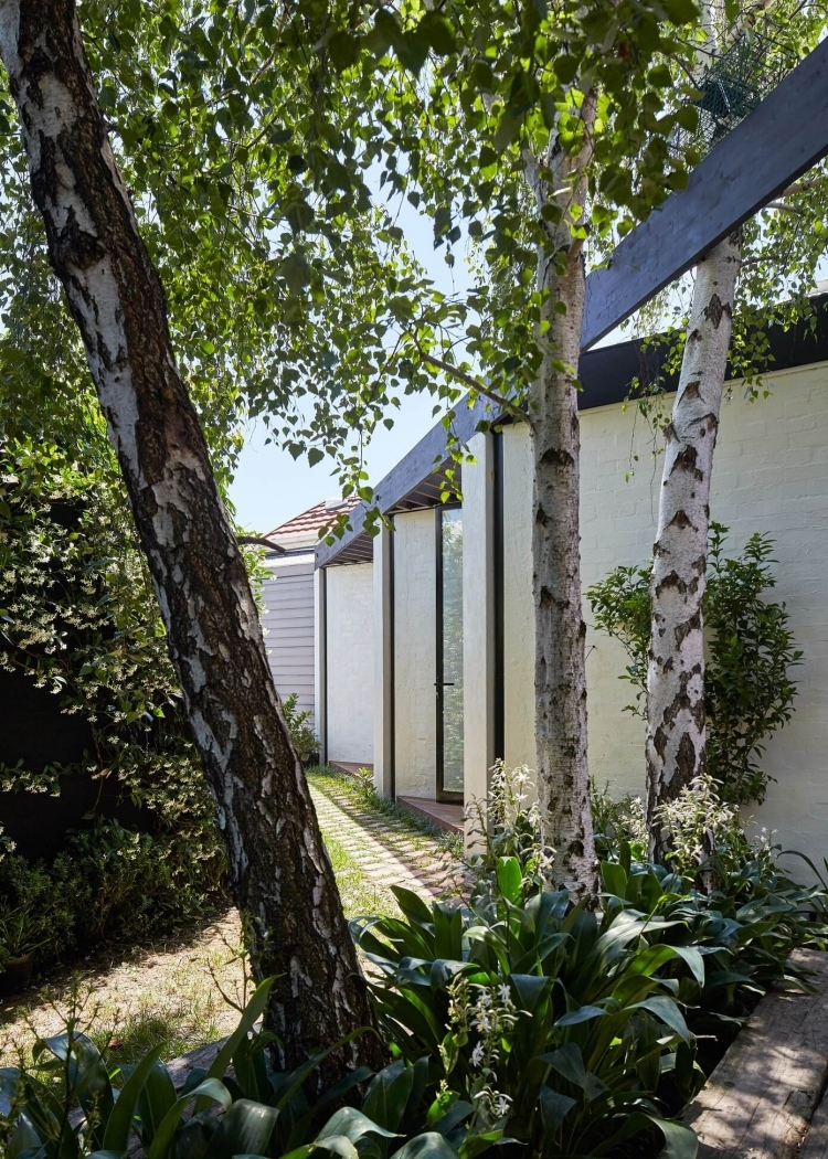 brique-parement-extérieur-blanc-jardin-moderne