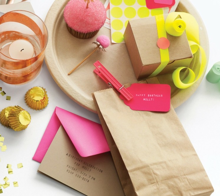 cadeau invité -anniversaire-pochettes-papier-sucreries-cartes