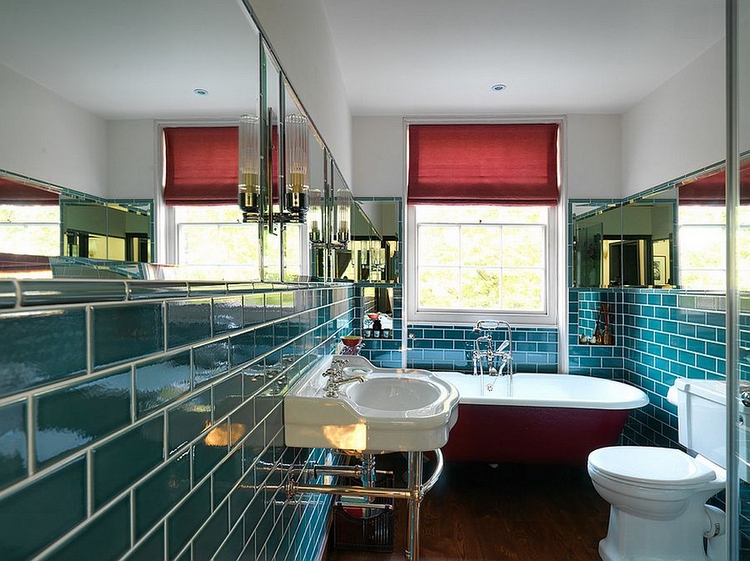 carrelage salle de bain bleu vert-foncé-format-métro-parisien-lavabo-vintage