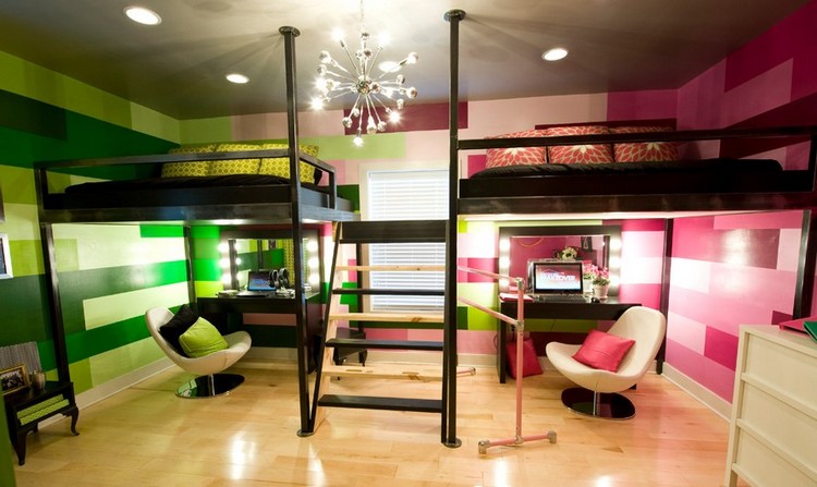 chambre-deux-enfants-lits-mezzanine-fauteuils-design