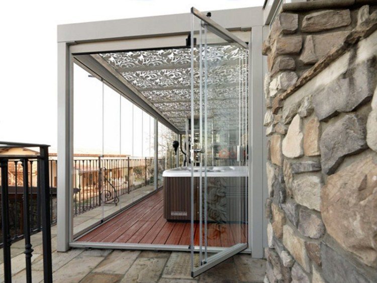 Parasol design, pergola moderne et voile d'ombrage original ! Véranda Créatif Moderne
