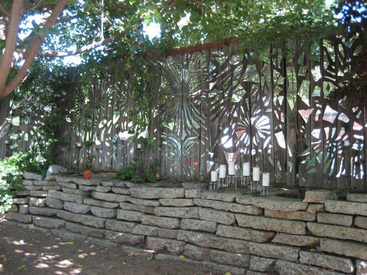 Comment décorer sa clôture de jardin en objets récup 20 idées Clôture Maison décor
