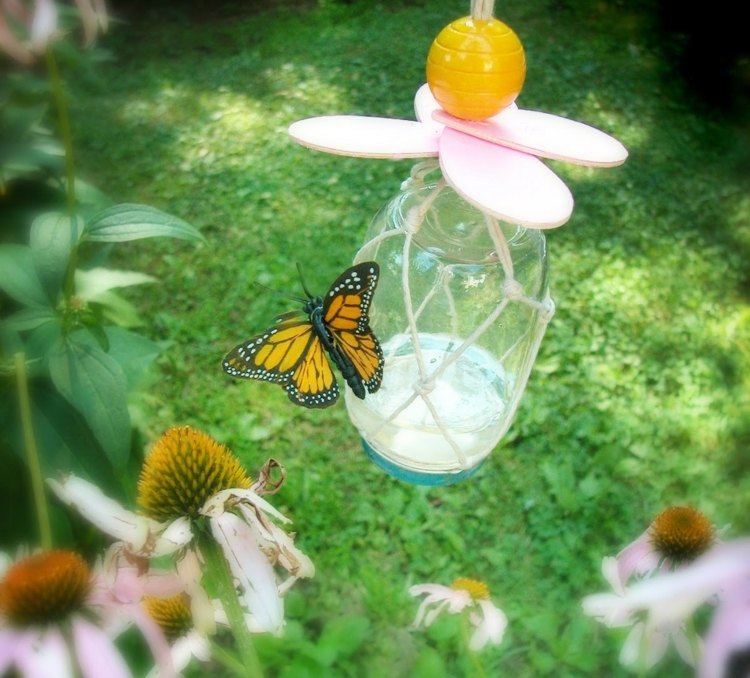 Papillon décoratif pour plante – orange et vert