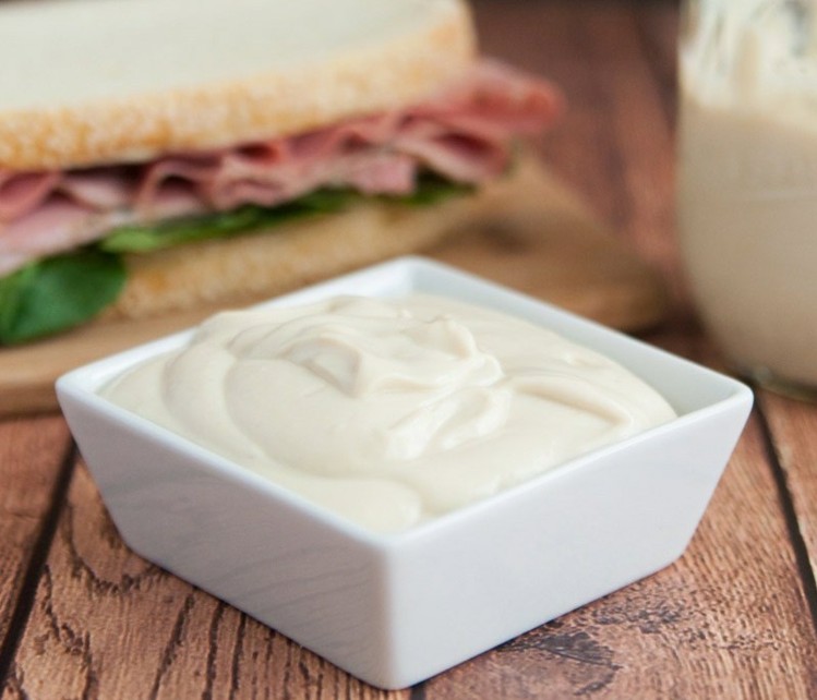 mayonnaise vegan -sans-oeufs-conserver-réfrigérateur